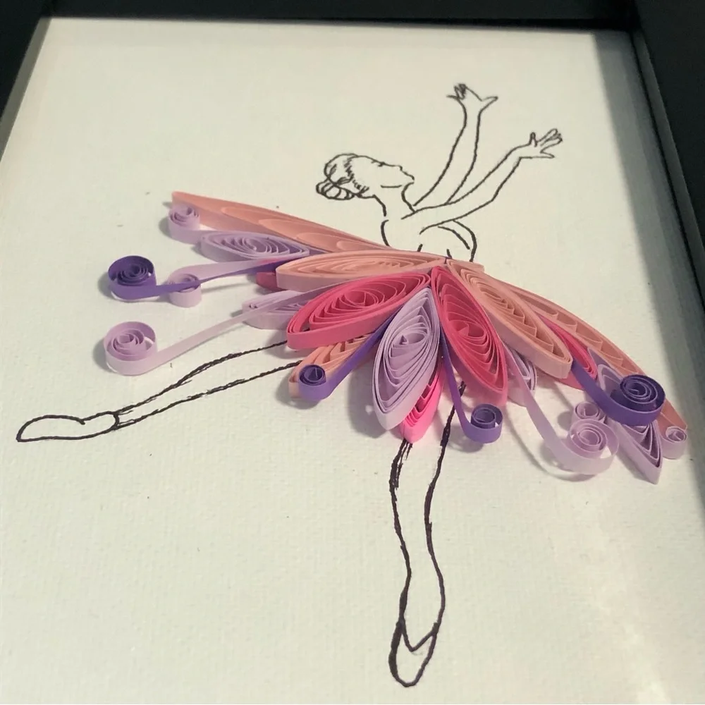 Handmade Quilled Art Ballerina framed pink purple 6 x 8 Quilling - Picture 4 of 11